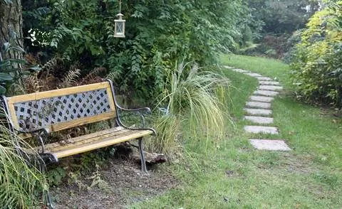 Газонная дорожка со ступеньками