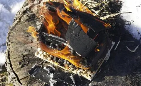 сжечь пень