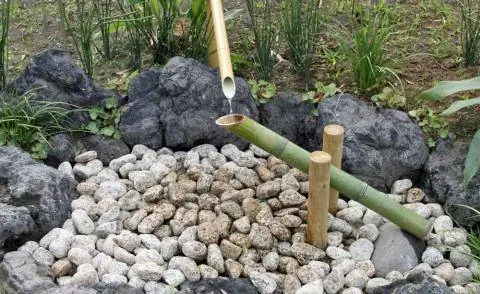 Бамбуковое водное сооружение