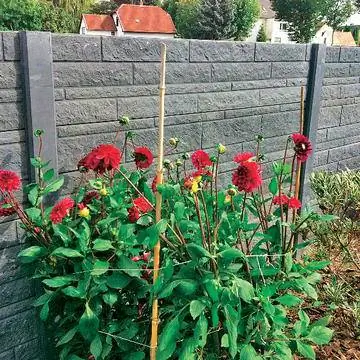 Звукозащитная стена из Bton с имитацией камня