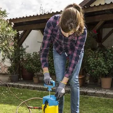 Поднимите давление насосом