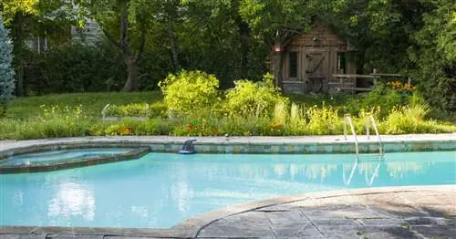 Бассейн в саду: 3 самых важных совета