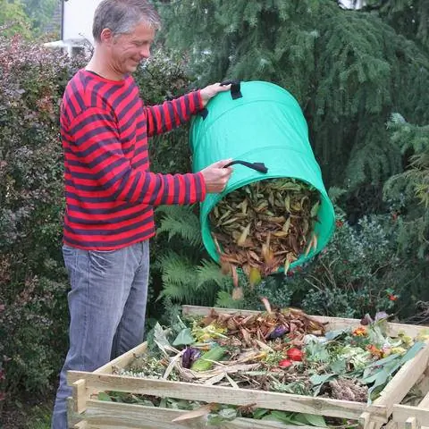 компост из садовых отходов