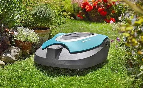 Умная газонокосилка-робот Gardena Sileno Умная газонокосилка-робот Gardena Sileno