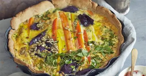 Разноцветный морковный пирог