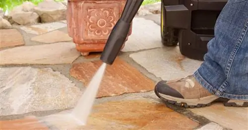 Чистка террасной плитки: на это нужно обратить внимание