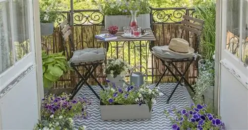 Дизайн маленького городского балкона: недорогие идеи для подражания