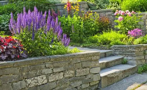 садовая стена