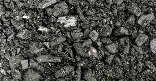 Биоуголь: улучшение почвы и защита климата