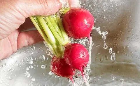 мыть редис