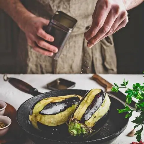 Посолить баклажаны перед приготовлением