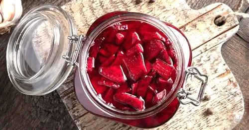 В банку: сварить свеклу