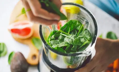 Шпинат в блендере