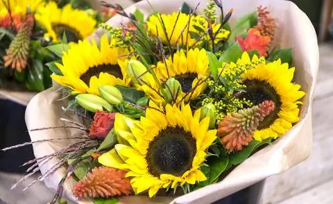 букет подсолнухов
