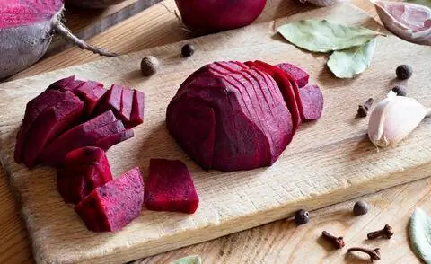 Нарезанная свекла