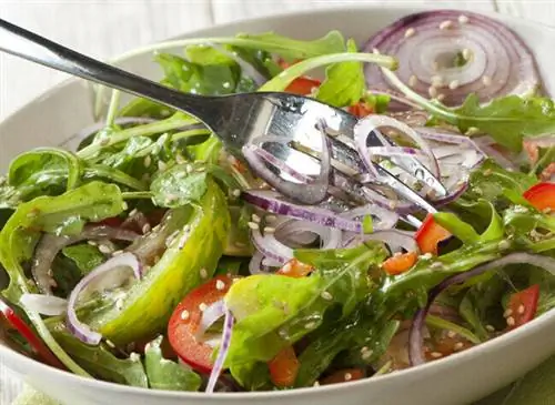 Микс-салат со вкусом кунжута