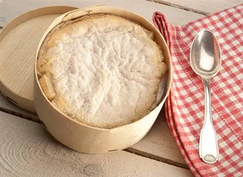 Vacherin Mont d'Or в коробке. Vacherin Mont d'Or в коробке.