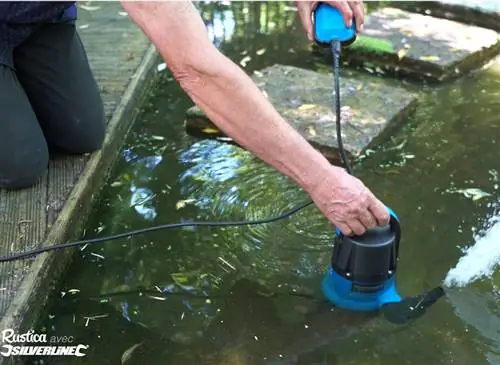 Как выбрать погружной водяной насос?