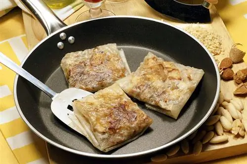 Рецепт куриных кирпичиков с миндалем