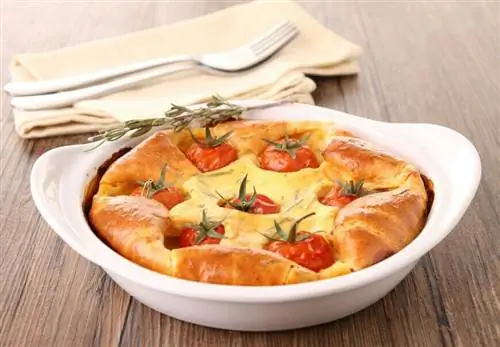 Клафути с помидорами черри