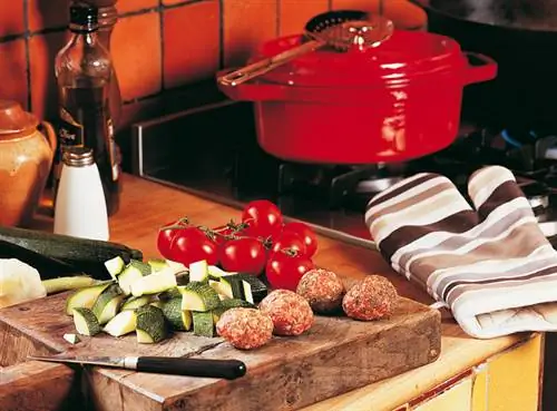 Откройте для себя заново преимущества традиционных блюд, приготовленных на медленном огне.