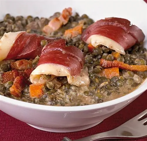 Чечевица со сливками и сушеная утиная грудка