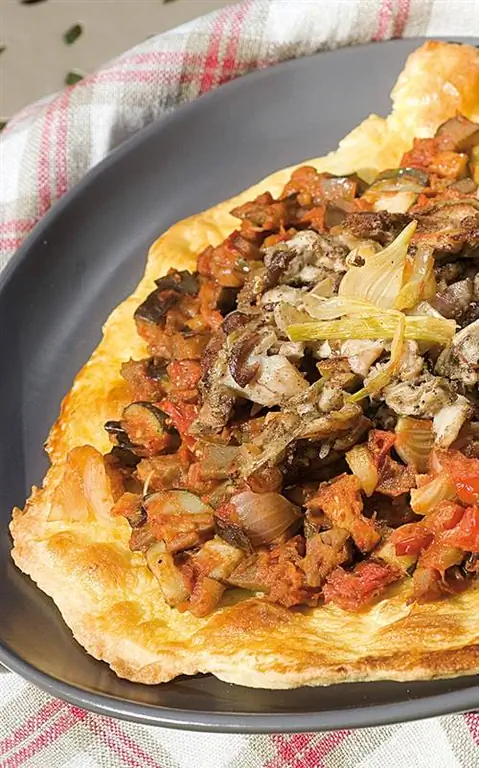 Солнечный пирог с овощами и андульетом