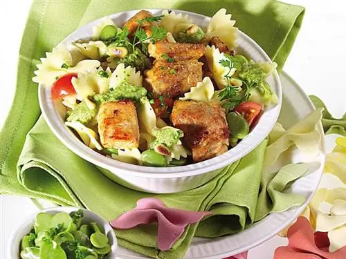 Как приготовить салат с макаронами из фасоли