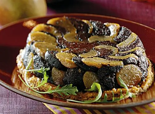 Красивый и вкусный тарт татен с кровяной колбасой и грушей - Angélys