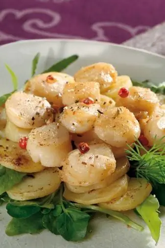 Розочка Сен-Жак & Жареный кукурузный пирог