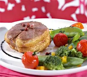 Турнедо с уткой и овощами