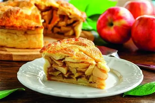 Готовим яблоки: рецепт яблочного пирога