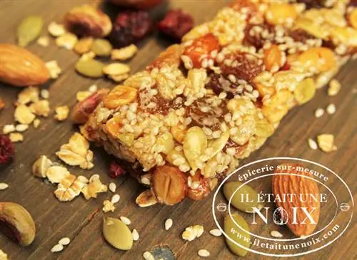 100% ОРГАНИЧЕСКИЙ зерновой батончик с мюсли и полбой