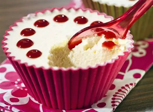 Готовим маленькие ванильные баваруа