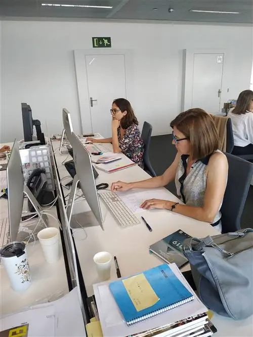 Команда журнала El Mueble