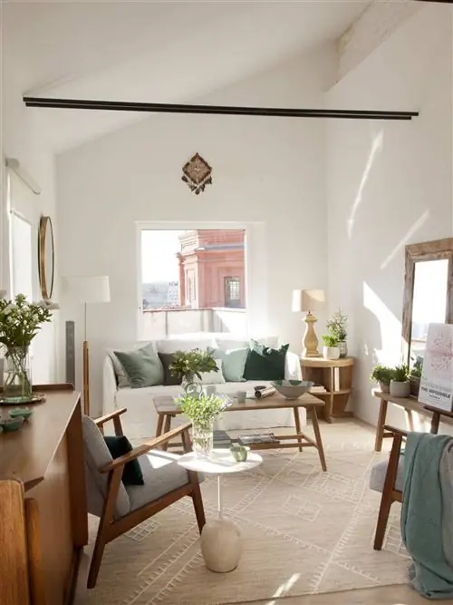 поменять мебель