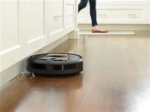 Roomba-i7 Подметание краев1