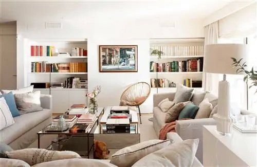 книжный магазин-симметричная-гостиная