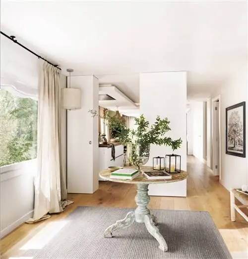 Стол для прихожей с шармом 00512985