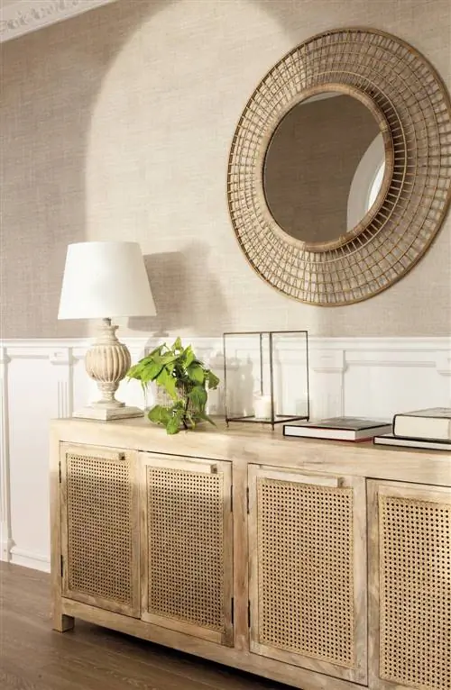 Прихожая с решетчатым буфетом 00506996