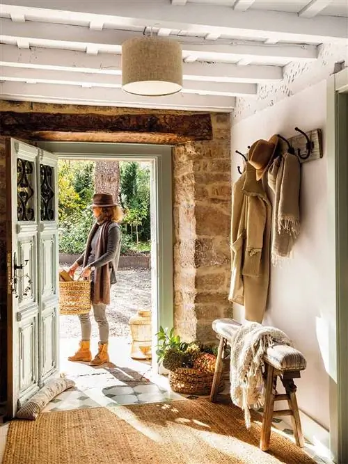 Штук-стилисты-зал-00449875. Маленькие текстильные и прочные ковры