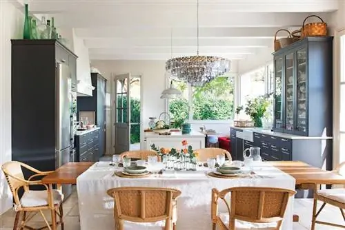 Классическая кухня в стиле кантри 00503700