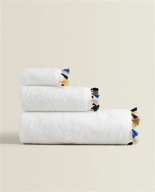 полотенца - zara home - распродажа. Несколько оригинальных полотенец. полотенца - zara home - распродажа. Несколько оригинальных полотенец.
