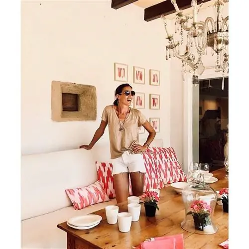 принты и таблица nieves alvarez