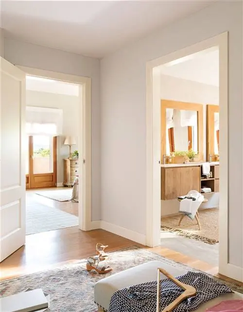 белые двери 00490937