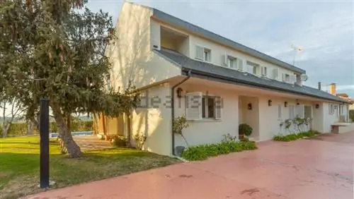 за границей