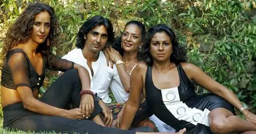 Мы покажем вам Эль Лереле, дом Лолы Флорес