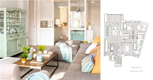 Красивая 85-метровая квартира с очень светлой кухней благодаря стеклянному ограждению (с планом)