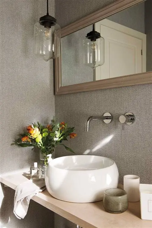 ванная комната с обоями-00499158