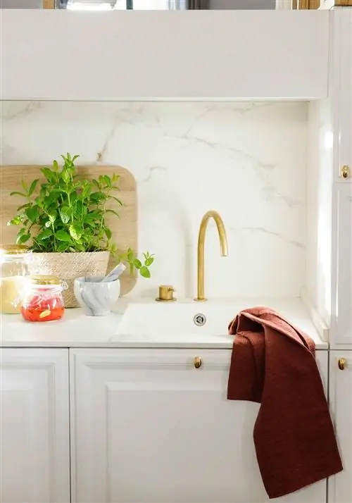 Золотой смеситель для кухни detail_00492077 O